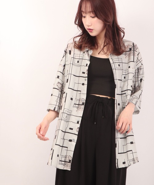 Naive magic(ナイーブマジック)の「とろみシルクタッチ総柄ヴィンテージ半袖ルーズシャツ(シャツ/ブラウス・メンズ・ホワイト/ライトグレー/ブラック/ブラウン/グレー/グリーン/アイボリー/その他/ホワイト系その他/ブラック系その他・M/L)」の20枚目の写真