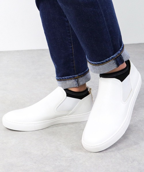 Dedes（デデス）の「Dedes /デザイン豊富なローカットレザー調スニーカー(6330)（スニーカー・メンズ・ブラック系3/ブラック系その他2/ブラック系その他5/ブラック系1/ブラック/ブラック系その他3/ブラック系その他6/ブラック系その他7/ブラック系その他/ブラック系2/ブラック系その他4/ブラック系/ブラック×ブラック/ホワイト系2/ホワイト系3/ホワイト/ホワイト系その他5/ホワイト系その他/ホワイト系/ホワイト系1/ホワイト×ホワイト/ホワイト系その他2/ホワイト系その他3/ホワイト系その他4/ホワイト系その他6/ホワイト系その他7/ブラック系4/ブラック系5/ホワイト系7/ホワイト系4/ホワイト系5/ホワイト系6/ブラック系6/ブラック系7/ブラック系8/ホワイト系8・40/41/42/43/44）」の6枚目の写真