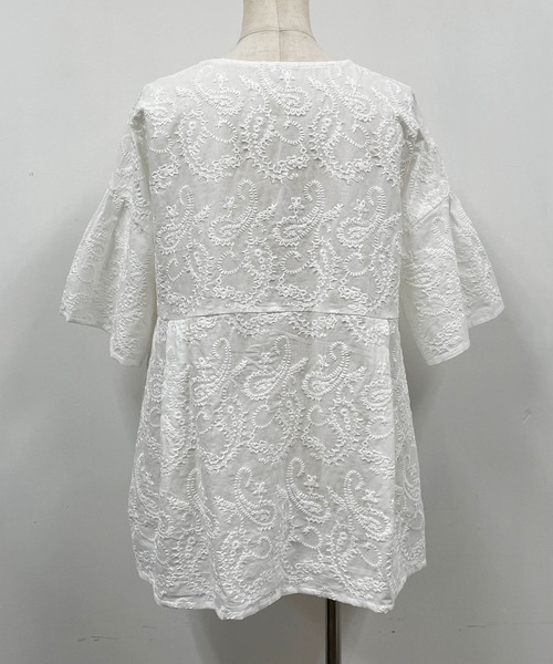 PICCIN（ピッチン）の「ペイズリーエンブロイダリーフレアブラウス（シャツ/ブラウス・レディース・ブラック/オフホワイト・M）」の8枚目の写真