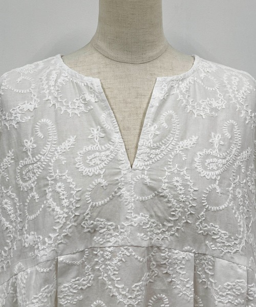 PICCIN（ピッチン）の「ペイズリーエンブロイダリーフレアブラウス（シャツ/ブラウス・レディース・ブラック/オフホワイト・M）」の9枚目の写真