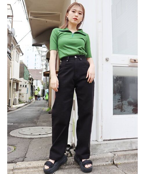 MURUA（ムルーア）の「ハーフジップタイトテレコトップス（ポロシャツ・レディース・ホワイト/ブラック/グリーン・FREE）」の13枚目の写真