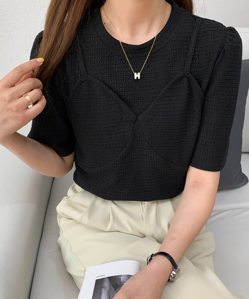 Diosfront(ディオスフロント)の「ビスチェレイヤード風トップス(Tシャツ/カットソー・レディース・イエロー/グリーン/ブラック/アイボリー/ブルーグレー・S/M)」の3枚目の写真