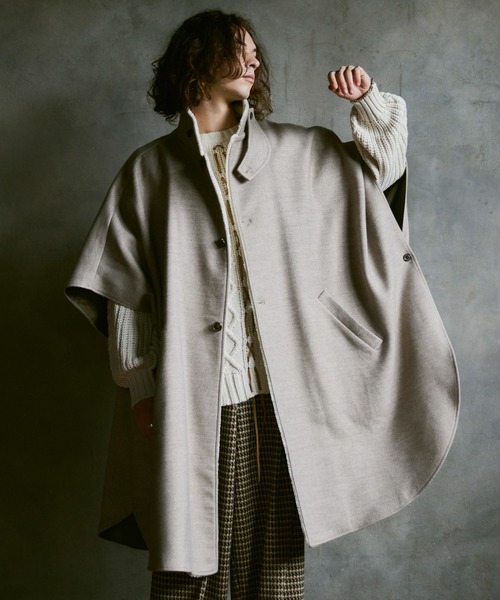 CASPER JOHN（キャスパージョン）の「Over melton poncho/オーバーメルトンポンチョ（ポンチョ・メンズ・アイボリー/ブラック・FREE）」の5枚目の写真