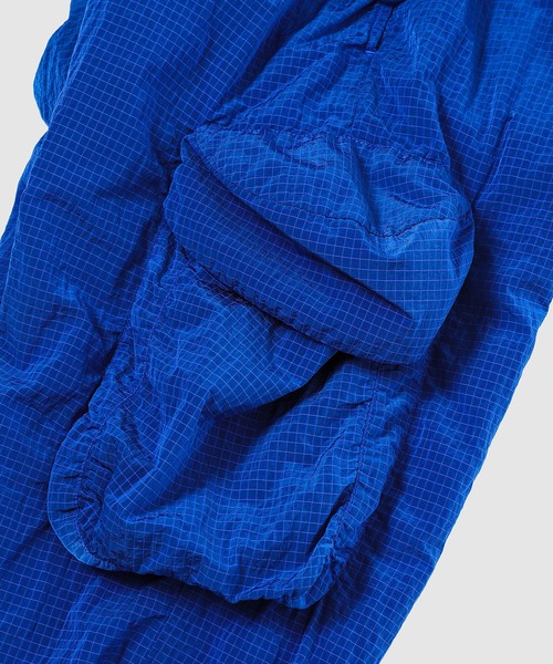 SUNNEI（スンネイ）の「DOUBLE ELASTIC CARGO PANTS（その他パンツ・メンズ・ブルー/ブラウン・M/L）」の5枚目の写真