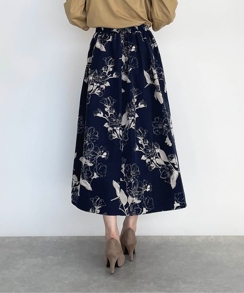 PICCIN（ピッチン）の「フラワーフレアスカート（スカート・レディース・ブラック/ネイビー・M）」の11枚目の写真