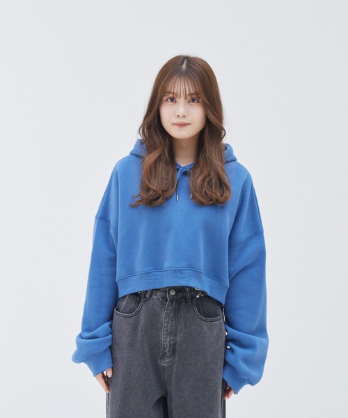 17HR(セブンティーンアワーズ)の「ボリュームスリーブショートパーカー(パーカー・レディース・ホワイト/ブルー/ブラック・FREE)」の15枚目の写真