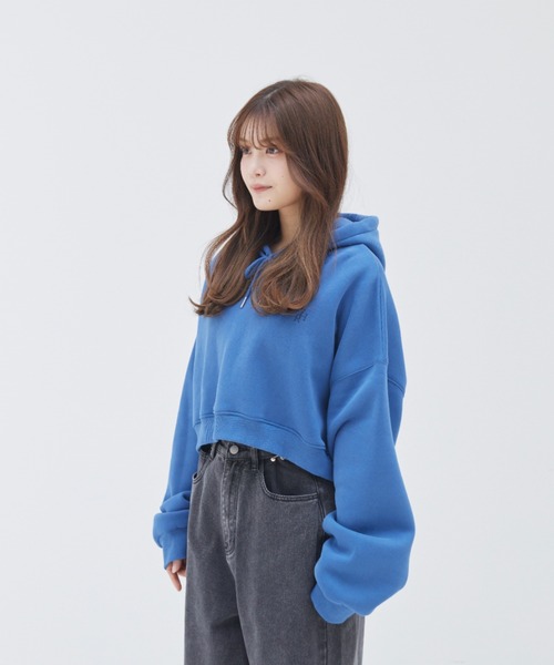 17HR(セブンティーンアワーズ)の「ボリュームスリーブショートパーカー(パーカー・レディース・ホワイト/ブルー/ブラック・FREE)」の16枚目の写真