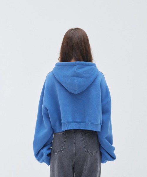 17HR(セブンティーンアワーズ)の「ボリュームスリーブショートパーカー(パーカー・レディース・ホワイト/ブルー/ブラック・FREE)」の17枚目の写真