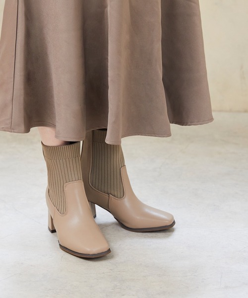 menue(メヌエ)の「スクエアトゥリブニットチャンキーヒールブーツ(ブーツ・レディース・ブラック/ベージュ・LL/3L/S/M/L/XS)」の12枚目の写真