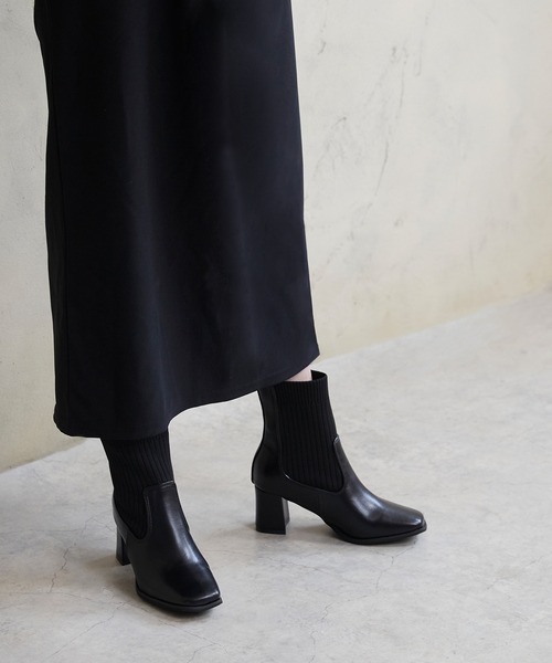 menue(メヌエ)の「スクエアトゥリブニットチャンキーヒールブーツ(ブーツ・レディース・ブラック/ベージュ・LL/3L/S/M/L/XS)」の7枚目の写真