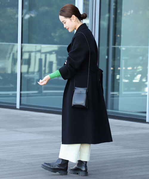 Ray BEAMS（レイビームス）の「Ray BEAMS / ベルテッド ラップ コート（その他アウター・レディース・ブラック/ブラウン/ブルー・ONE SIZE）」の7枚目の写真