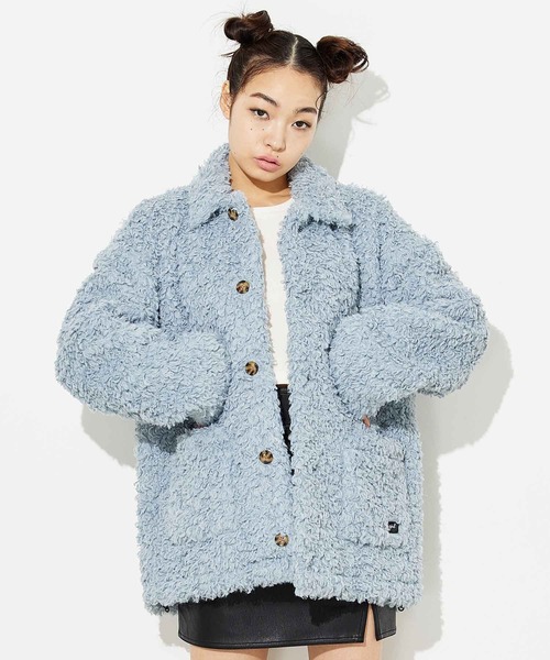 X-girl(エックスガール)の「CURLY BOA JACKET(その他アウター・レディース・ライトブルー/ブラック/ホワイト・M/S)」の3枚目の写真