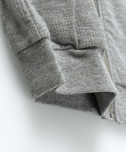 BRANSHES(ブランシェス)の「【ジップアップ】ジャケット(ノーカラージャケット・キッズ・ネイビー/杢グレー・100/110/160/140/150/120/130)」の22枚目の写真