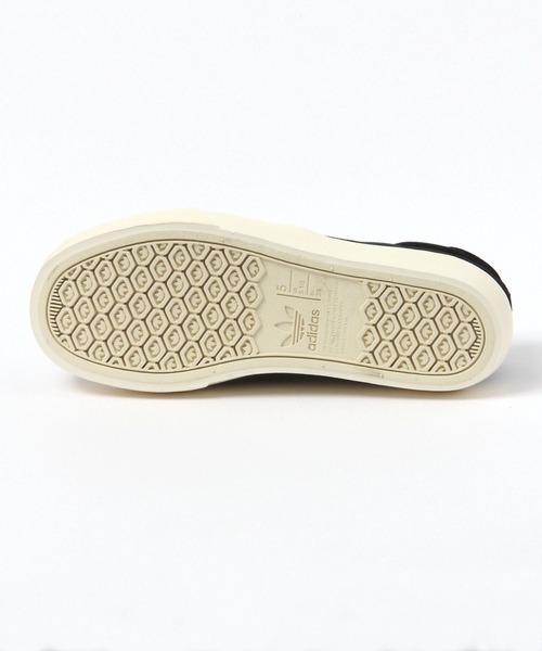 BAYFLOW（ベイフロー）の「【adidas(アディダス)】COURTE SLIP（スリッポン・レディース・ライトグレー/ブラック・MEDIUM/LARGE）」の6枚目の写真