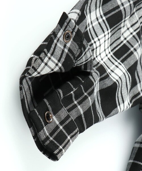 BRANSHES（ブランシェス）の「【ペア】チェック×裏ボアジャケット（その他アウター・キッズ・ブラック・100/150/130/120/110/140）」の13枚目の写真