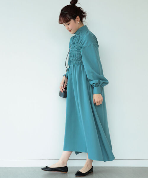 Ray BEAMS（レイビームス）の「Ray BEAMS / シャーリング ハイネック ワンピース（ワンピース・レディース・ライトブルー/バイオレット・ONE SIZE）」の7枚目の写真