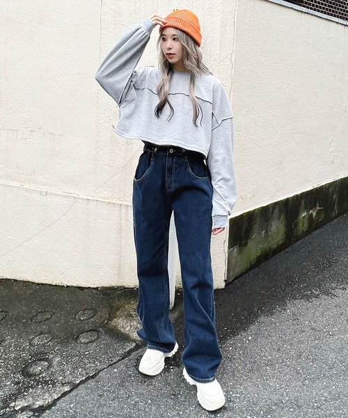 Figments（フィグメンツ）の「ワイドタックデニムパンツ（デニムパンツ・レディース・インディゴブルー・SMALL/MEDIUM/LARGE）」の2枚目の写真