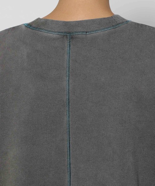 PAGEBOY（ページボーイ）の「カラーステッチBIGスウェット（スウェット・レディース・チャコールグレー/オフホワイト/ラベンダー/オートミール/グレー系その他3/グレー系その他/ブラウン/ホワイト系その他/パープル・FREE）」の16枚目の写真