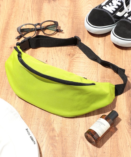 SETUP7(セットアップセブン)の「【BAG BASE】カラバリ豊富!ベルトバッグ_2.5L BG042 ボディバッグ スマホショルダー MURS / フェス アウトドア キャンプ イベント スポーツ観戦(ボディバッグ/ウエストポーチ・メンズ・レッド/ライム/ネイビー/ブラック/チャコールグレー/ライトグレー/ブルー/バーガンディー/カモフラージュ/オレンジ/ライトピンク/フューシャピンク・FREE)」の5枚目の写真