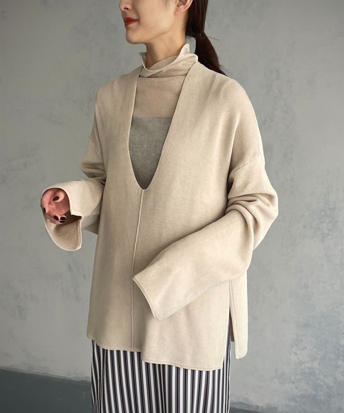 &g'aime（アンジェム）の「【&g’aime】Uネックルーズニット（ニット/セーター・レディース・チャコール/パープル/アイボリー・FREE）」の2枚目の写真