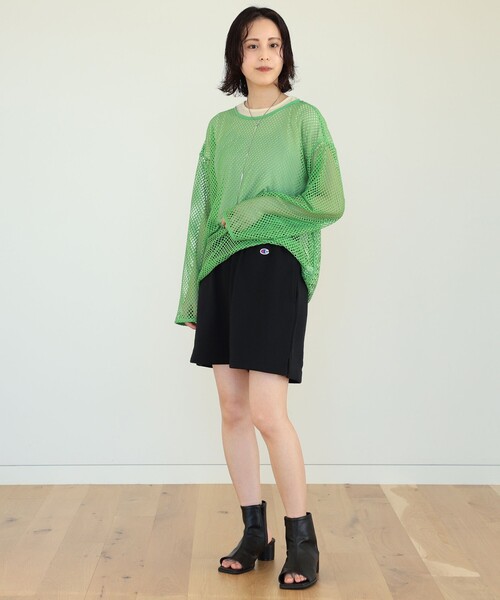 Champion(チャンピオン)の「Champion × Ray BEAMS / 別注 ショート パンツ(その他パンツ・レディース・ブラック/ダークグリーン/アイボリー・S/M)」の13枚目の写真