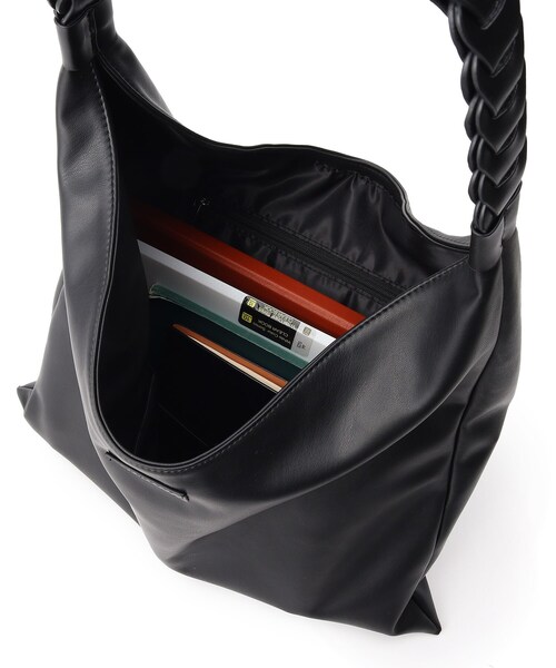 美品　tk.TAKEO KIKUCHI フロシキバッグ 黒 A4 レザー 美品 tk.TAKEO KIKUCHI フロシキバッグ 黒 A4 レザー - メルカリ