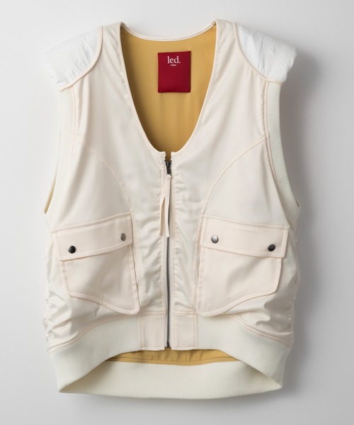 led.tokyo（レッドトウキョウ）の「【led.tokyo】MA1ミリタリーベスト（ベスト・レディース・ブラック/アイボリー・FREE）」の9枚目の写真