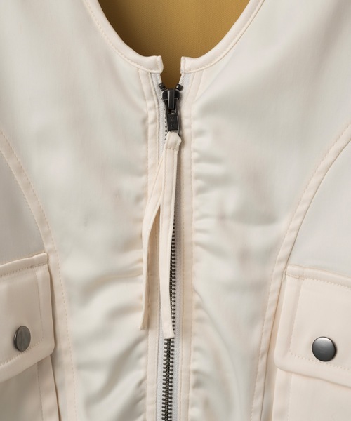 led.tokyo（レッドトウキョウ）の「【led.tokyo】MA1ミリタリーベスト（ベスト・レディース・ブラック/アイボリー・FREE）」の12枚目の写真