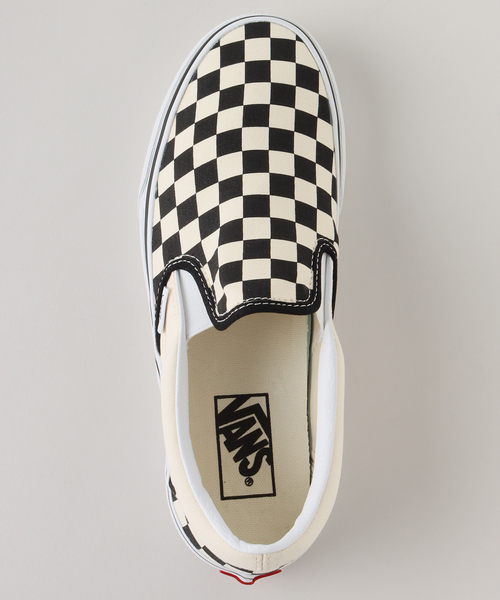 VANS（バンズ）の「【VANS/ヴァンズ】CLASSIC SLIP-ON：スニーカー（スニーカー・レディース・ホワイト・23cm/23.5cm/24cm/24.5cm/25cm）」の4枚目の写真