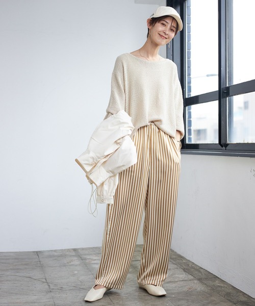 LEPSIM（レプシィム）の「トゥステッチフラットパンプス　176612（パンプス・レディース・パイソン/ブラック/アイボリー・LARGE/MEDIUM）」の5枚目の写真