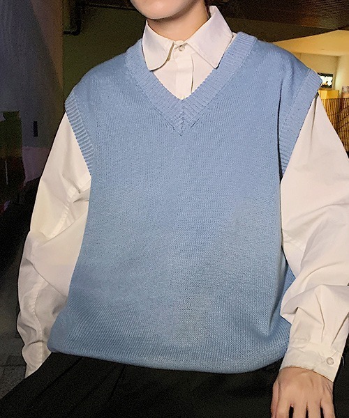 SEN TOKYO（セントーキョー）の「テクニックいらずで即こなれ感。ルーズVネックニットベスト（ベスト・メンズ・ホワイト/ブラック/ブルー・M/L/XL/XXL）」の20枚目の写真