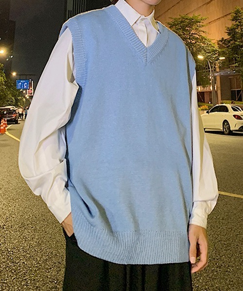 SEN TOKYO（セントーキョー）の「テクニックいらずで即こなれ感。ルーズVネックニットベスト（ベスト・メンズ・ホワイト/ブラック/ブルー・M/L/XL/XXL）」の5枚目の写真