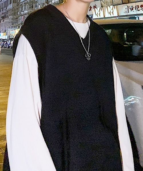 SEN TOKYO（セントーキョー）の「テクニックいらずで即こなれ感。ルーズVネックニットベスト（ベスト・メンズ・ホワイト/ブラック/ブルー・M/L/XL/XXL）」の9枚目の写真