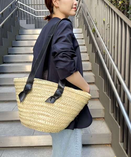 KECH LeS ESSENTIELS（ケッシュルエッセンシャル）の「【KECH LeS ESSENTIELS】RIBBON HANDLE SMALL BASKET（かごバッグ・レディース・ベージュ・FREE）」の11枚目の写真