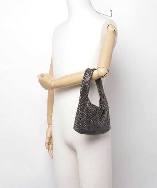 KARA（カラ）の「MINI CRYSTAL MESH ARMPIT BAG（ハンドバッグ・レディース・ブラック/エメラルド・FREE）」の5枚目の写真