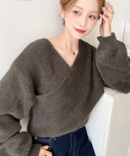 moment+(モーメントプラス)の「カシュクールシャギーニットプルオーバー(ニット/セーター・レディース・アイボリー/グレイッシュベージュ/モカ/チャコールグレー/ボルドー/ブラック・M/L)」の21枚目の写真