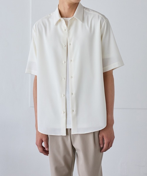 UNITED TOKYO（ユナイテッドトウキョウ）の「SMALL MESH レギュラーシャツ (半袖)（シャツ/ブラウス・メンズ・ミント/グレー/オフホワイト/ストライプ・3/2/1）」の6枚目の写真
