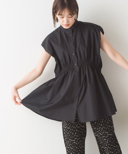 OMNES(オムネス)の「ブロードシャーリングチュニックシャツ(シャツ/ブラウス・レディース・グリーン/ライトイエロー/アイボリー/ブラック・FREE)」の1枚目の写真