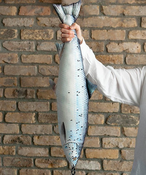 DULTON FISHES PIKE 195 クッション　抱き枕 FISHES PIKE 195/魚 クッション 抱き枕（クッション/クッション