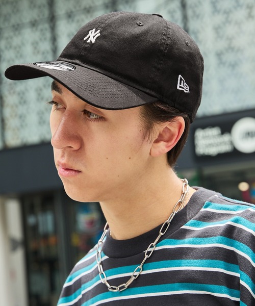 MLB（メジャーリーグベースボール）の「NEW ERA/ニューエラ 別注 9TWENTY MINI LOGO MLB ミニロゴキャップ（キャップ・メンズ・ネイビー/ベージュ/ブラック系/ブラック・FREE）」の19枚目の写真