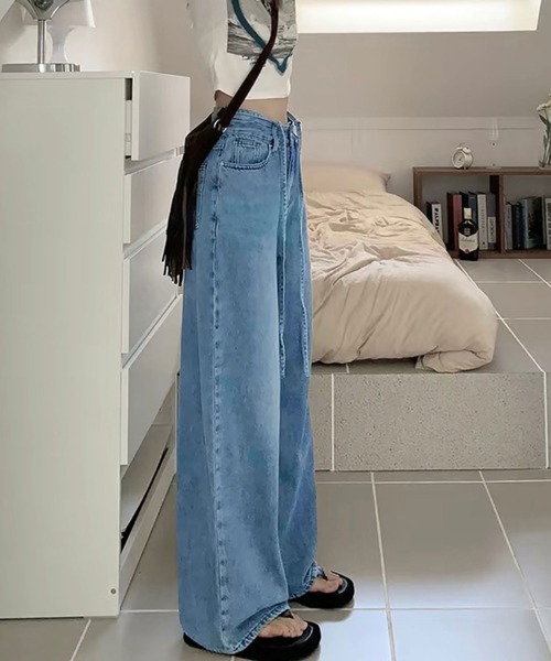 NinaetLina(ニナエリナ)の「ウォッシュドデニムパンツ(デニムパンツ・レディース・サックスブルー・M/XL/S/L)」の6枚目の写真