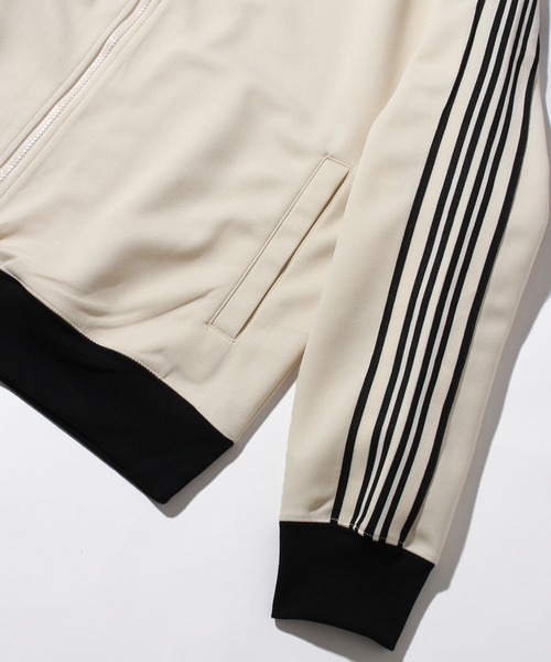 CONVERSE(コンバース)の「【CONVERSE/コンバース】ワンポイントシューズ刺繍 ダブルフェイス サイドライン トラックジャケット(ジャージ・メンズ・オフホワイト/ブラック/グレイッシュベージュ/ブルー系/ネイビー・M/L/LL)」の9枚目の写真