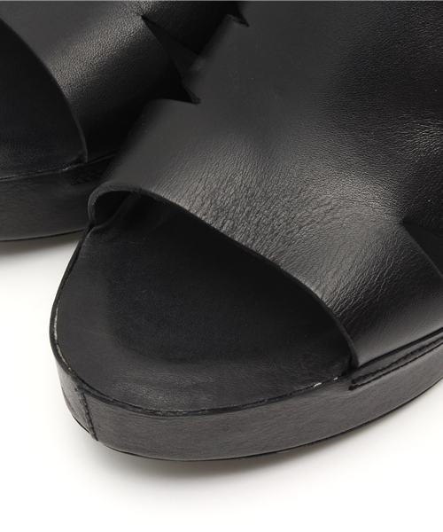 ROSE BUD（ローズバッド）の「(ROSE BUD)レザーサボサンダル（サンダル・レディース・ブラック/ベージュ系その他・36/37/35/38/39）」の10枚目の写真