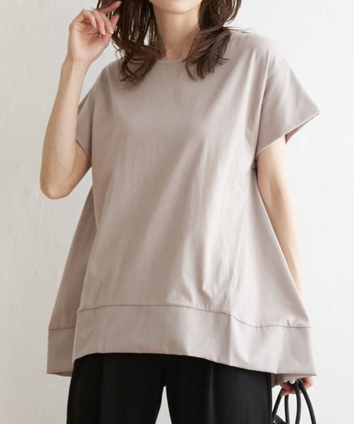 ikka(イッカ)の「Aライン裾切り替えカットソー(Tシャツ/カットソー・レディース・ベージュ/ブラック/パープル系その他/ブルー系その他・S/L/M)」の2枚目の写真