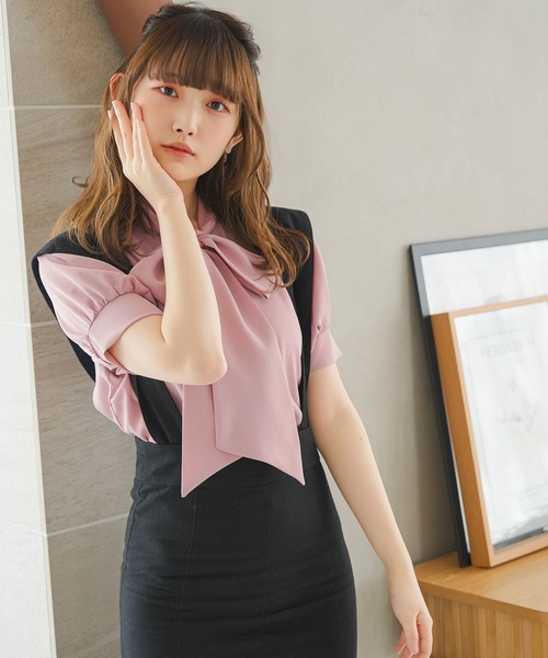 moulis'(ムーリス)の「2WAYシンプルボウタイブラウス(シャツ/ブラウス・レディース・ベージュ/ホワイト/ベビーピンク・MEDIUM/LARGE)」の7枚目の写真