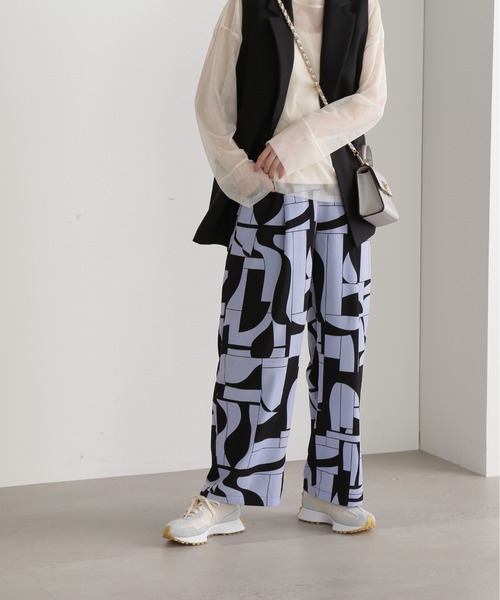 N.(N. Natural Beauty Basic)(エヌエヌナチュラルビューティーベーシック)の「◆キカ柄リラックスストレートパンツ(その他パンツ・レディース・ブルー/モカ・MEDIUM)」の15枚目の写真