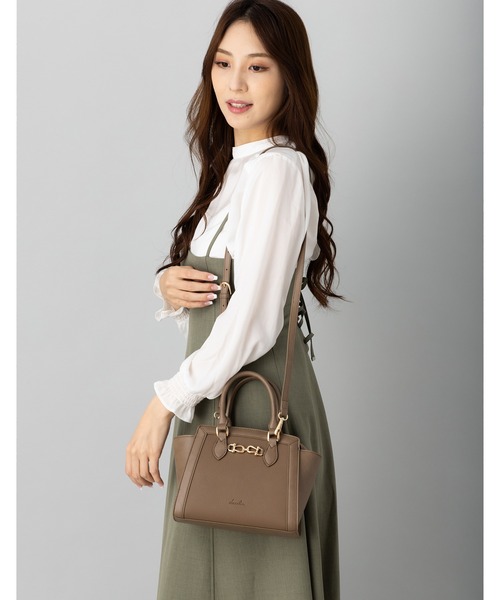 dazzlin（ダズリン）の「dazzlin/ダズリン　シュリンク/スムース ビット金具２wayハンド（ハンドバッグ・レディース・グリーン/ボルドー/ベージュ系その他/ベージュ/ローズ/ブラウン/ブラック/ブルーグレー/アイボリー・FREE）」の22枚目の写真