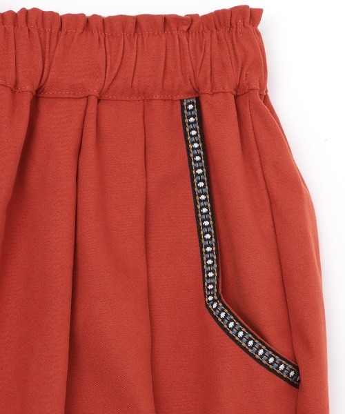 チチカカ(チチカカ)の「ピーチスキンエッグタックパンツ(その他パンツ・レディース・マスタード/ブラウン/ブルーグリーン/ブラック/オレンジ/カーキ/ベージュ/パープル/チャコールグレー・MEDIUM/LARGE)」の16枚目の写真