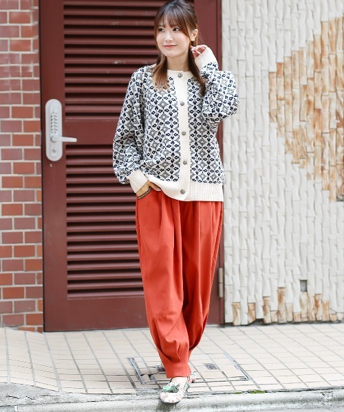 チチカカ(チチカカ)の「ピーチスキンエッグタックパンツ(その他パンツ・レディース・マスタード/ブラウン/ブルーグリーン/ブラック/オレンジ/カーキ/ベージュ/パープル/チャコールグレー・MEDIUM/LARGE)」の12枚目の写真