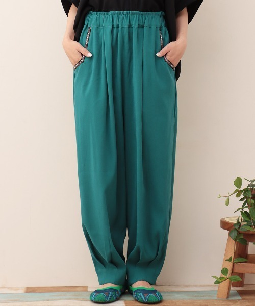 チチカカ(チチカカ)の「ピーチスキンエッグタックパンツ(その他パンツ・レディース・マスタード/ブラウン/ブルーグリーン/ブラック/オレンジ/カーキ/ベージュ/パープル/チャコールグレー・MEDIUM/LARGE)」の17枚目の写真